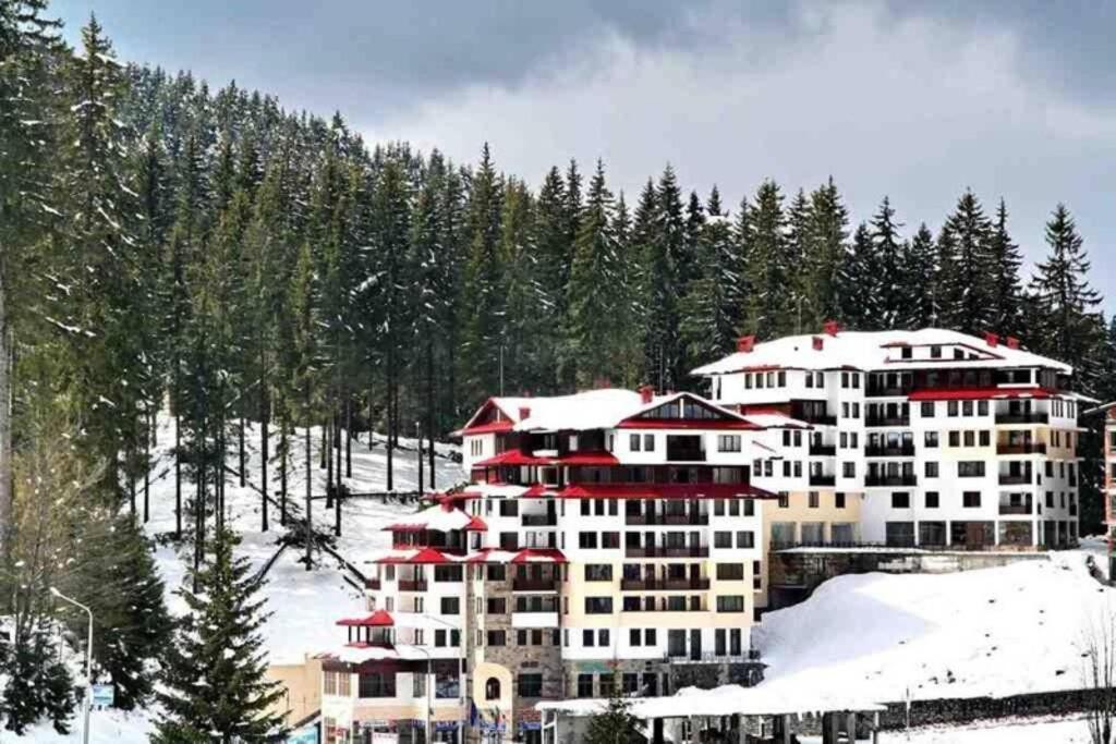 Апартамент Пампорово Палас - Pamporovo Palace Dış mekan fotoğraf